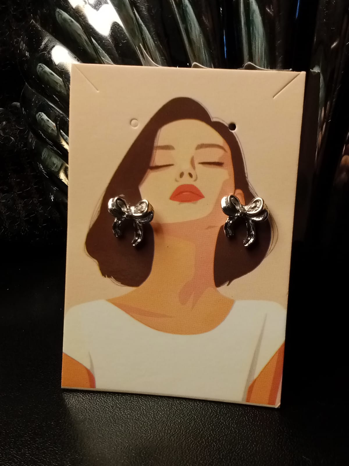 silver bow studs